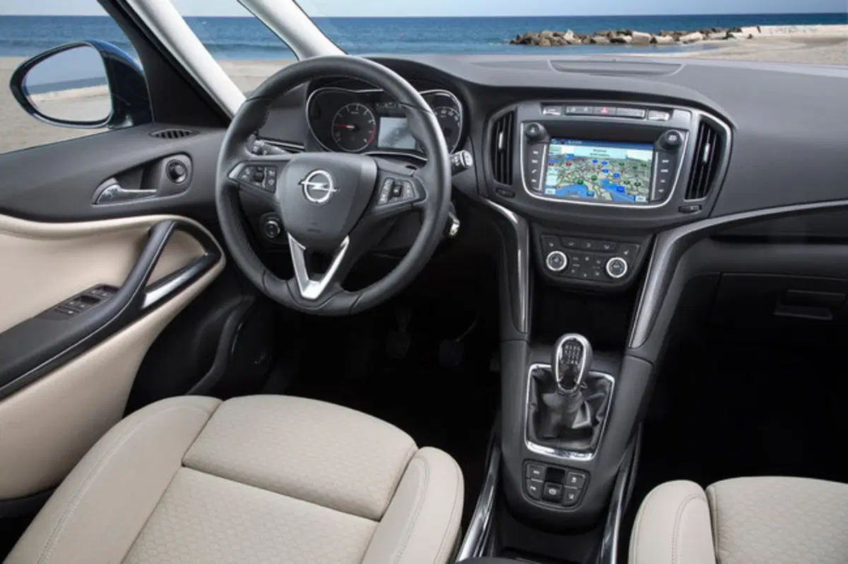 Opel Zafira restyling [Video prime impressioni] (10)