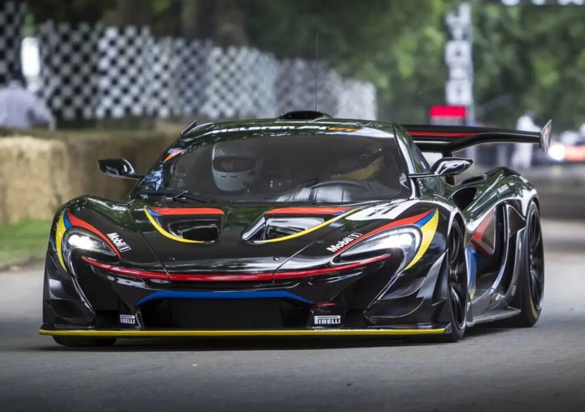 McLaren, Carlo Della Casa: &laquo;Verso una gamma di ibride&raquo;