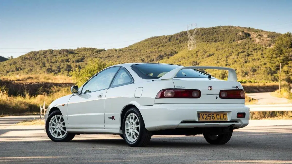 Honda Integra Coupé (1997-01) (2)