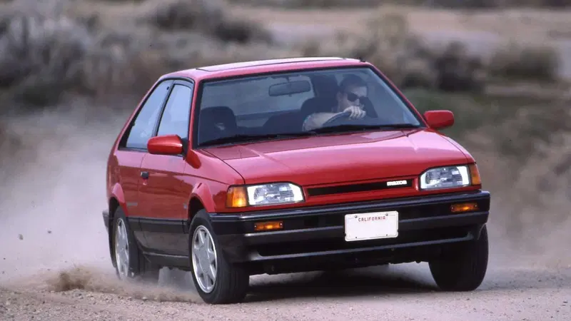 Mazda 323 Hatchback 1.6i turbo 16V 3 porte 4WD