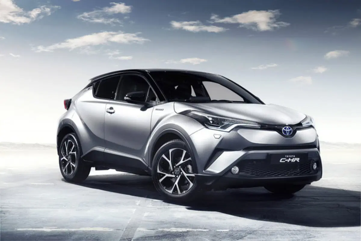 Toyota C-HR Hybrid: svelati nuovi dettagli (8)
