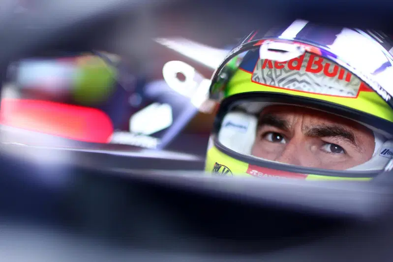 L'errore di Perez arriva nel weekend del ritorno di Daniel Ricciardo