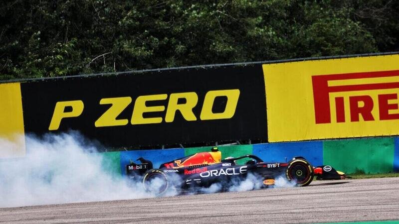 F1 GP Ungheria 2023. Il sacrificio di Red Bull, Verstappen:&quot;Cos&igrave; si risparmiano gomme&quot;
