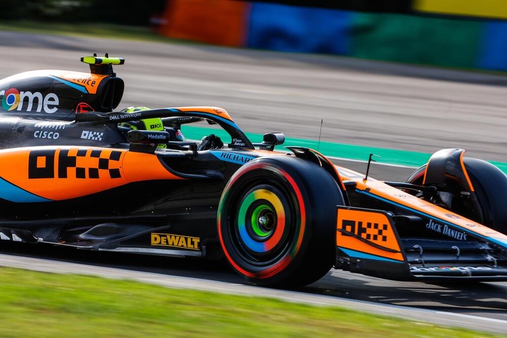 Buona performance della McLaren con Norris nelle FP del venerd&igrave;