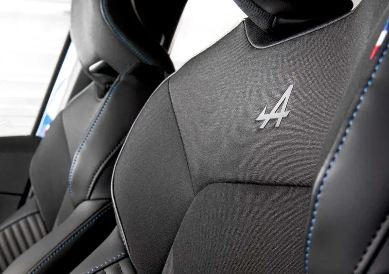 Renault Clio (2019-26) (19)