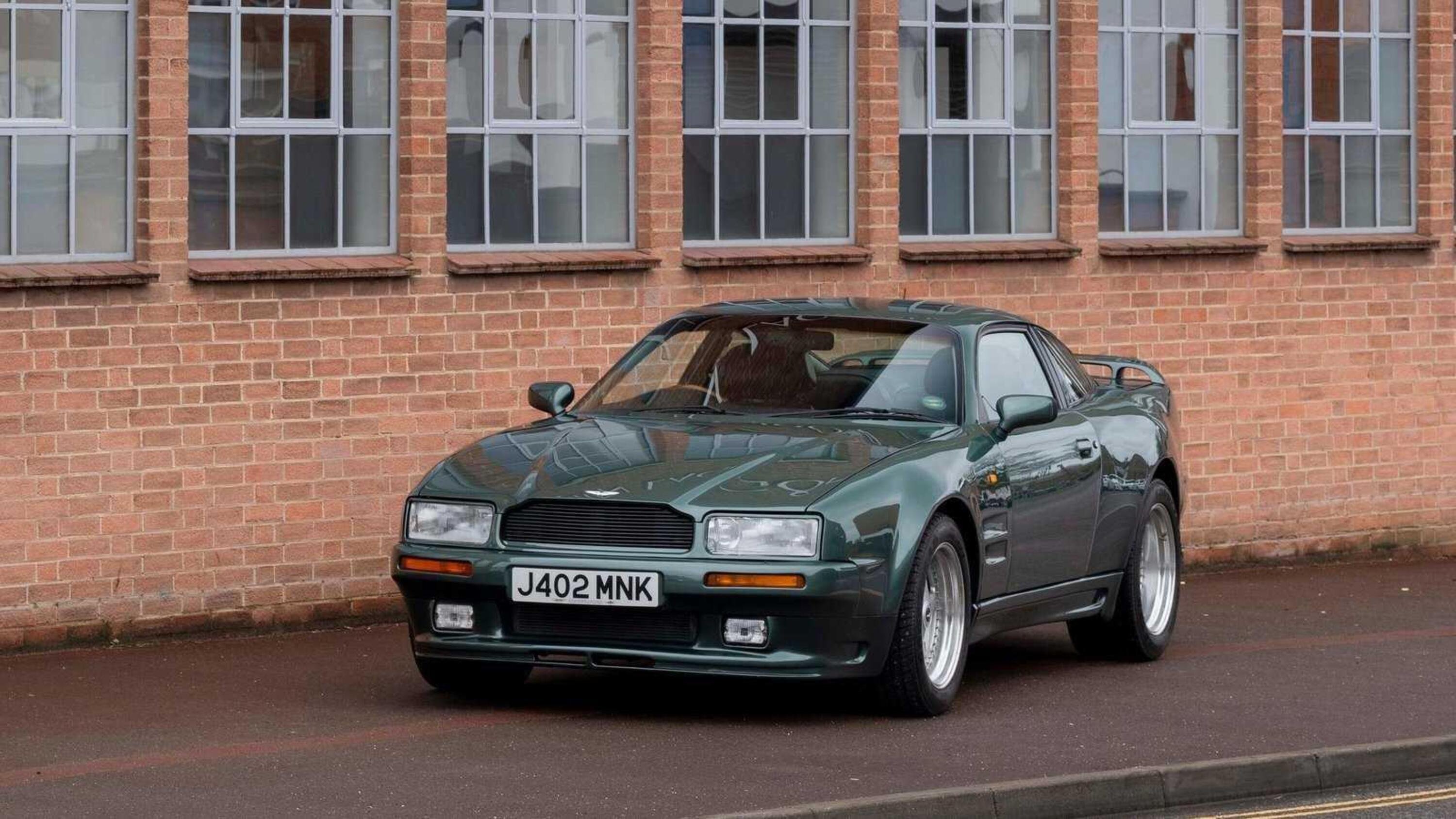 Aston Martin Virage (1990-98)
