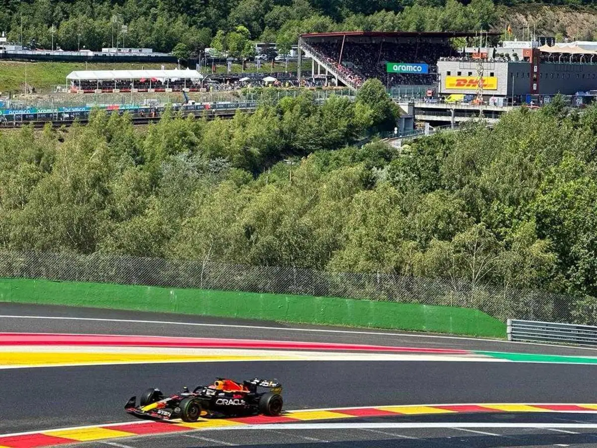 F1. Road To Spa: in viaggio verso il GP del Belgio sfidando la pioggia (3)