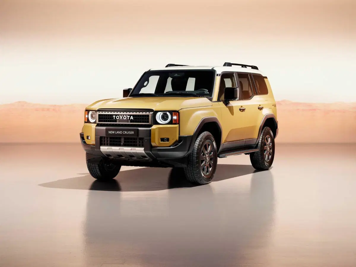 Toyota Land Cruiser 2024, torna la grande e inarrestabile fuoristrada (5)