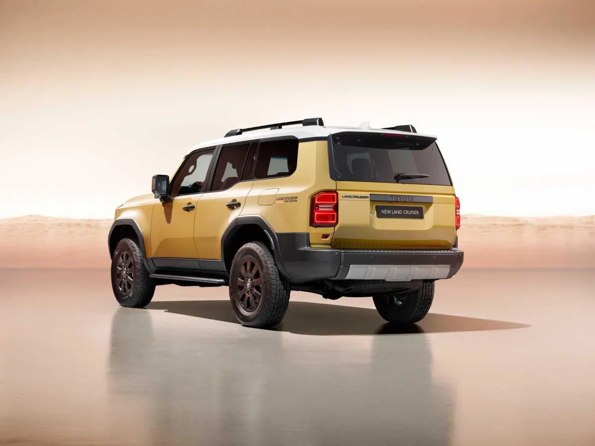 Toyota Land Cruiser 2024, torna la grande e inarrestabile fuoristrada (9)