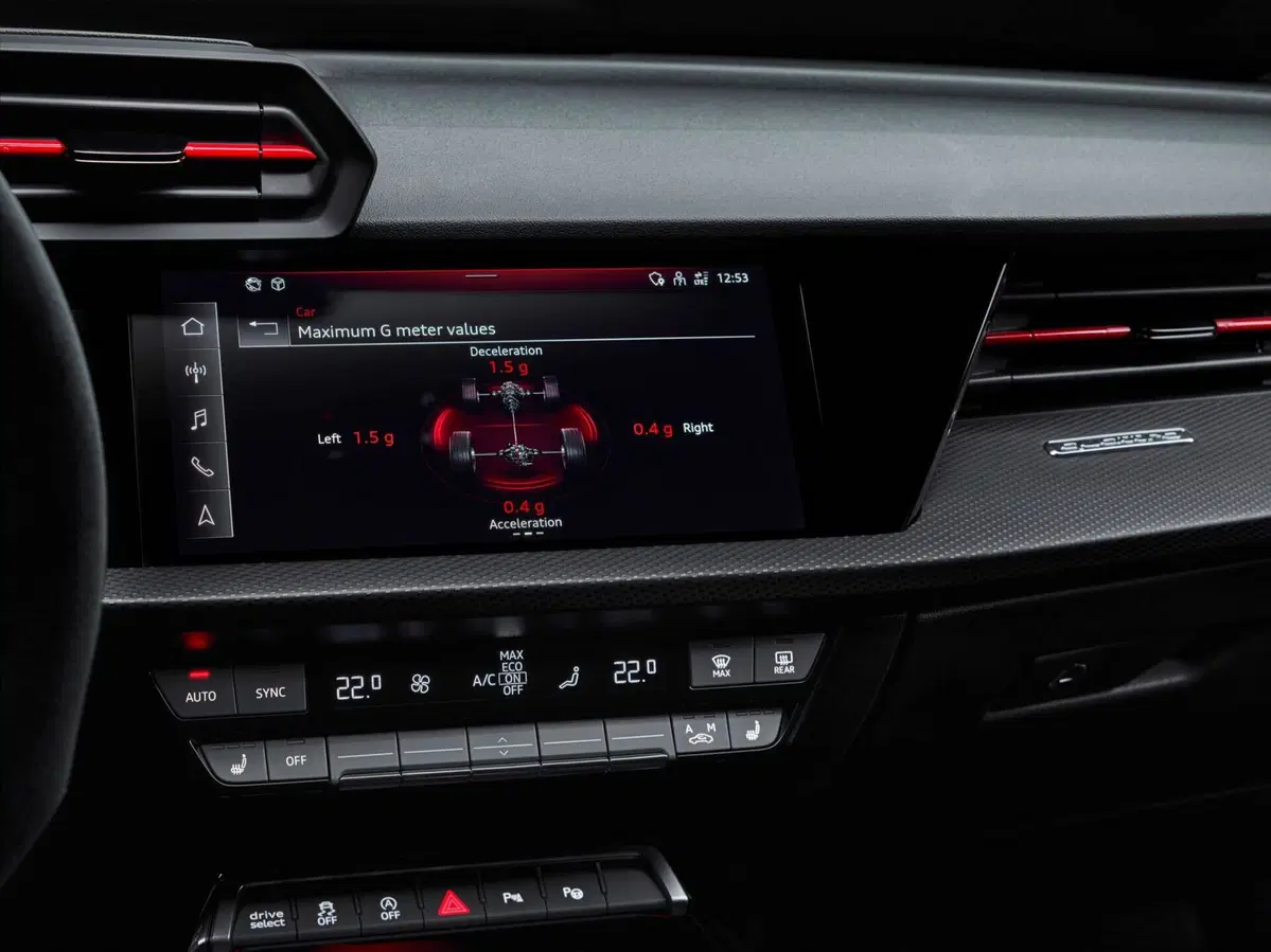 Audi RS 3: motorizzazioni, allestimenti, optional e prezzi. Guida all’acquisto (8)