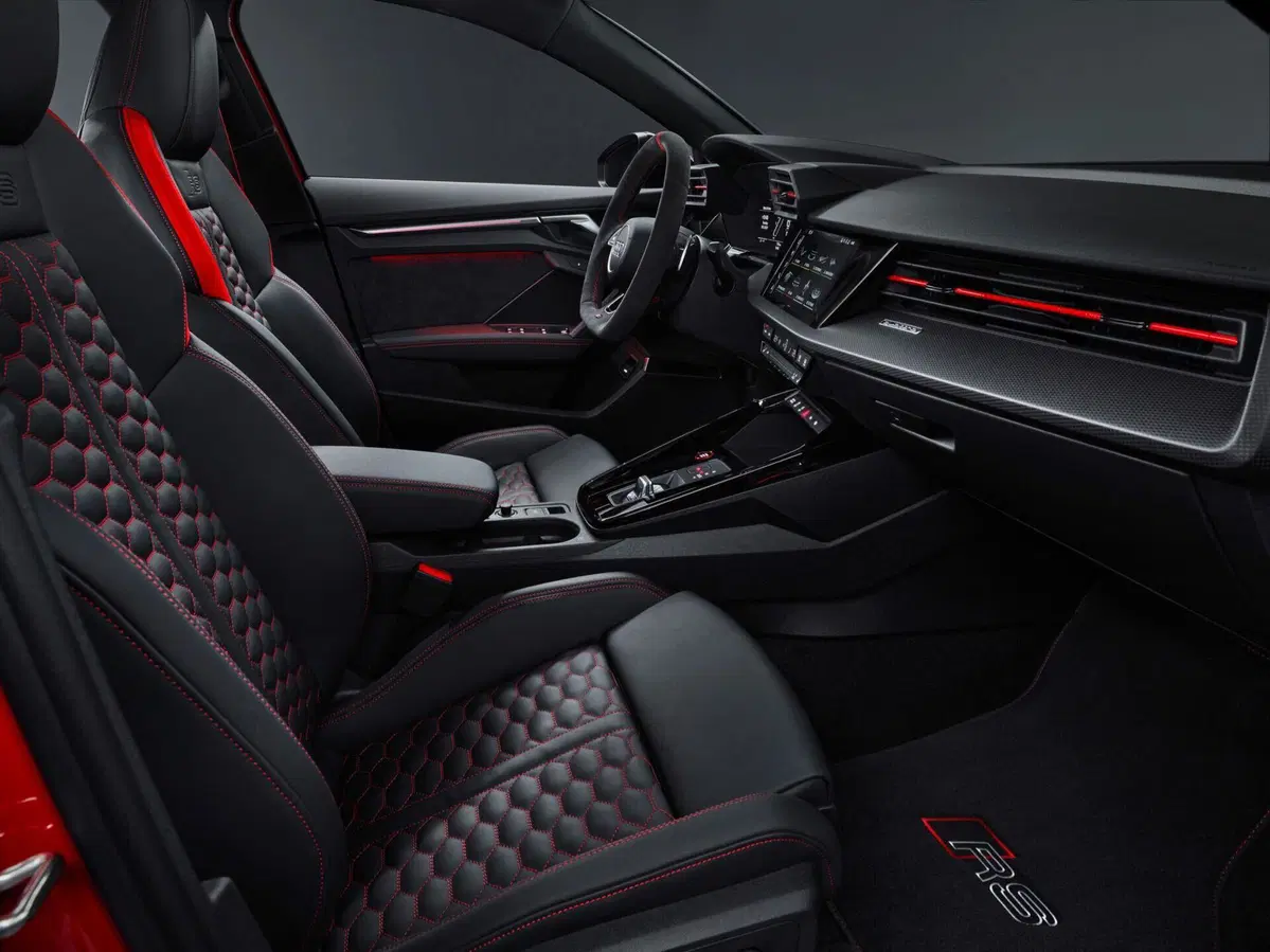Audi RS 3: motorizzazioni, allestimenti, optional e prezzi. Guida all’acquisto (11)