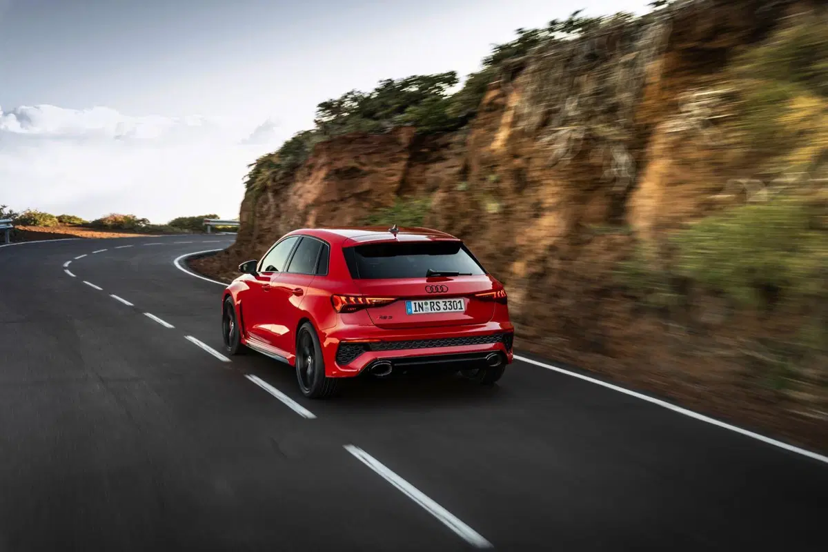 Audi RS 3: motorizzazioni, allestimenti, optional e prezzi. Guida all’acquisto (14)