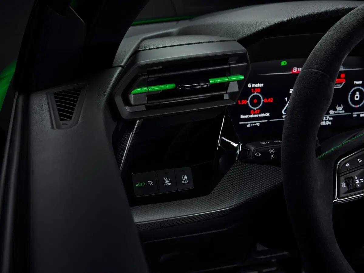 Audi RS 3: motorizzazioni, allestimenti, optional e prezzi. Guida all’acquisto (26)