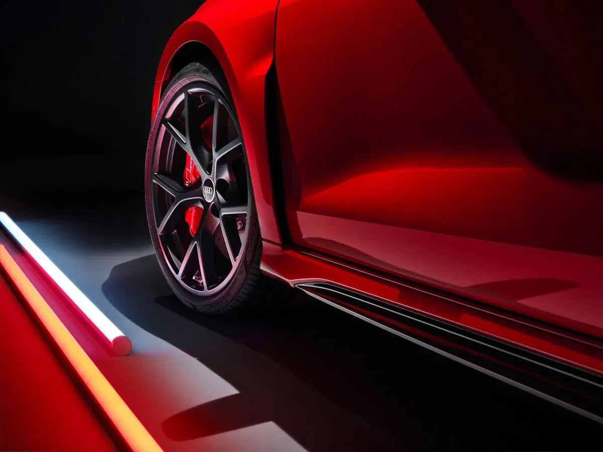 Audi RS3: motorizzazioni, allestimenti, optional e prezzi. Guida all’acquisto (4)