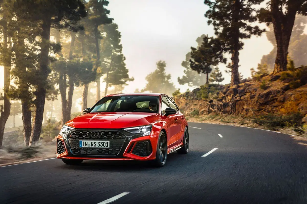 Audi RS3: motorizzazioni, allestimenti, optional e prezzi. Guida all’acquisto (16)