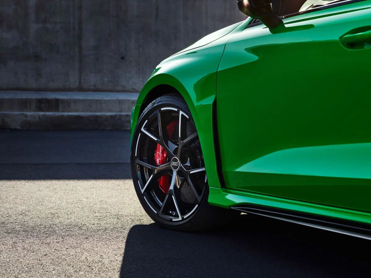 Audi RS3: motorizzazioni, allestimenti, optional e prezzi. Guida all’acquisto (32)