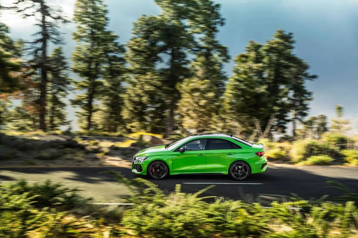 Audi RS3: motorizzazioni, allestimenti, optional e prezzi. Guida all’acquisto (35)