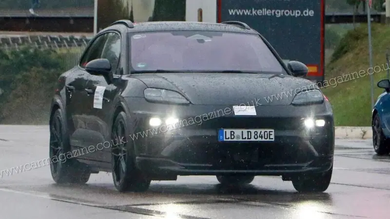 Porsche Macan Elettrica: eccola senza camuffamento [Foto Spia]