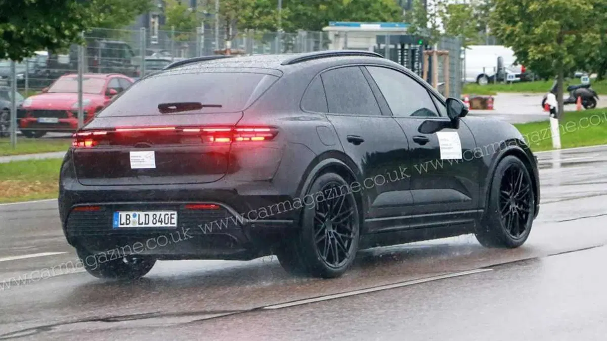 Porsche Macan Elettrica: eccola senza camuffamento [Foto Spia] (4)