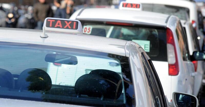 Taxi gratis fuori dalle discoteche: ecco dove