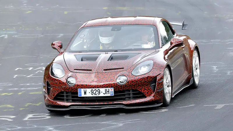 Alpine A110, in arrivo la variante "Extreme" nel 2024 [Foto Spia]