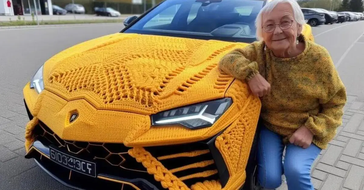 Lamborghini Urus all'uncinetto: falsa, ma questa si che &egrave; una plaid