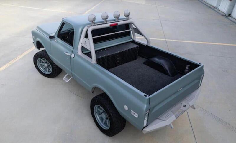 La Chevrolet K10 del 1972 con motore Tesla