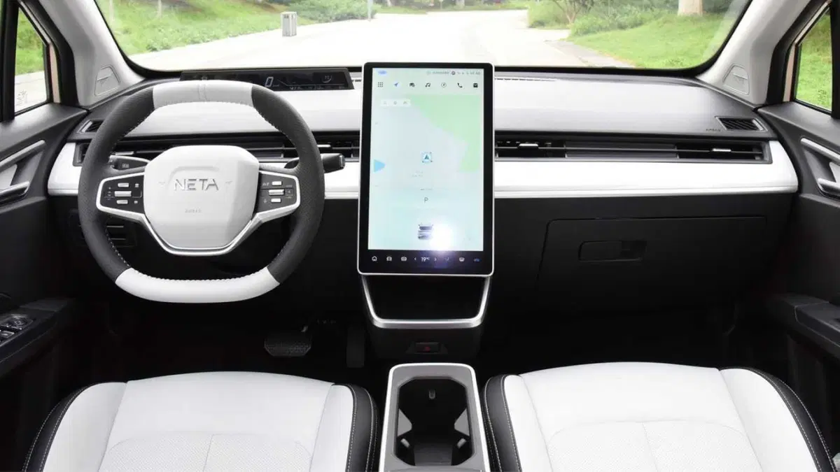 Una nuova elettrica economica: Neta Aya offre 400 km a 9.400 euro (6)