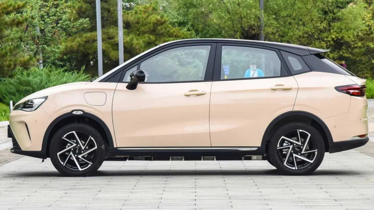 Una nuova elettrica economica: Neta Aya offre 400 km a 9.400 euro (3)