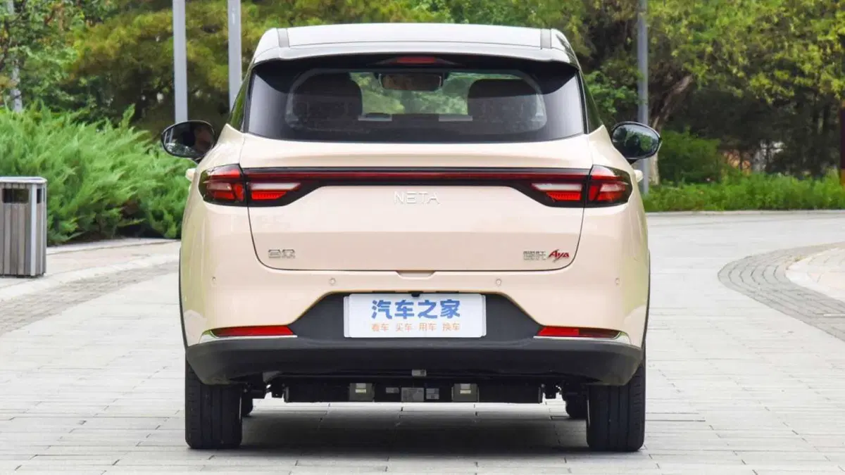 Una nuova elettrica economica: Neta Aya offre 400 km a 9.400 euro (4)