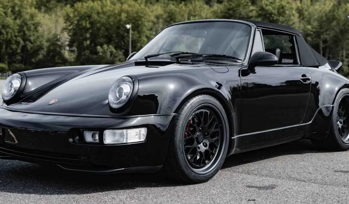 Porsche+Tesla: la 911 Blackbird di Sacrilege Motors va a batterie  (4)