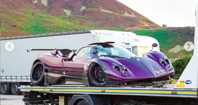 Pagani Zonda 760 LH ex Lewis Hamilton: crash in strada