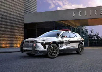 Chevrolet Blazer elettrico per la Polizia americana: ecco com'&egrave; fatto dentro [VIDEO]
