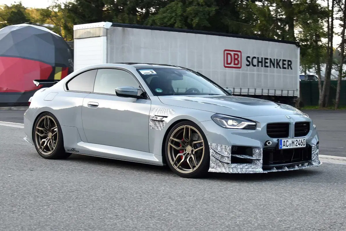 BMW M2, ora ci mette mano lo specialista AC Schnitzer [Foto Spia] (4)