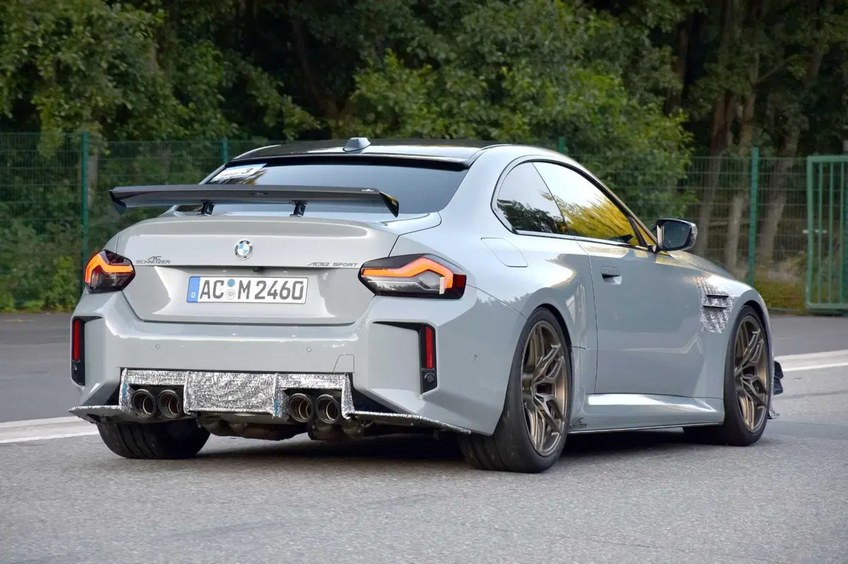 BMW M2, ora ci mette mano lo specialista AC Schnitzer [Foto Spia] (7)
