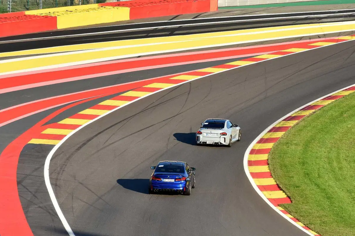 BMW M2, ora ci mette mano lo specialista AC Schnitzer [Foto Spia] (12)