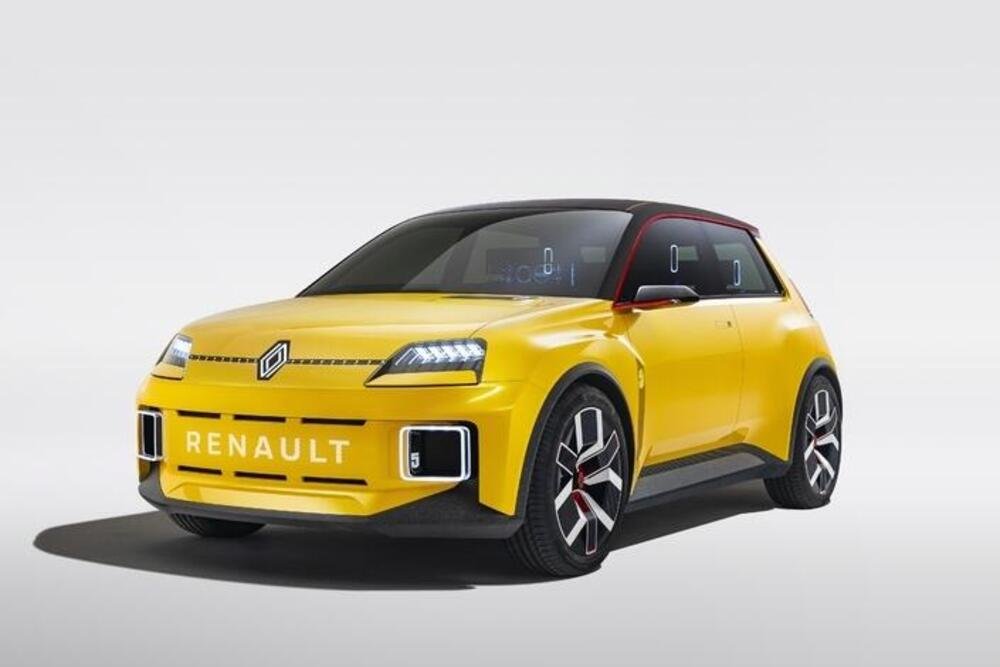 La nuova Renault 5 2024