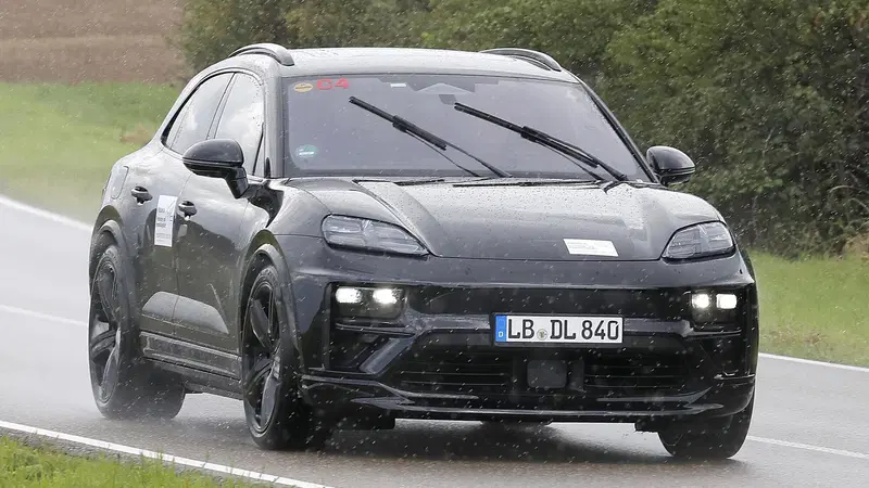 Porsche Macan, l'elettrica &egrave; in dirittura d'arrivo [Foto Spia]