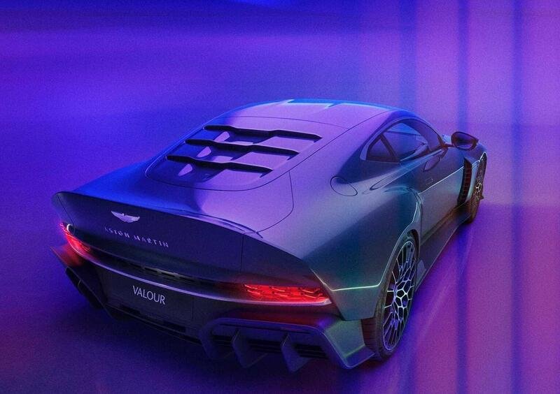 Aston Martin Valour (2023->>) (2)