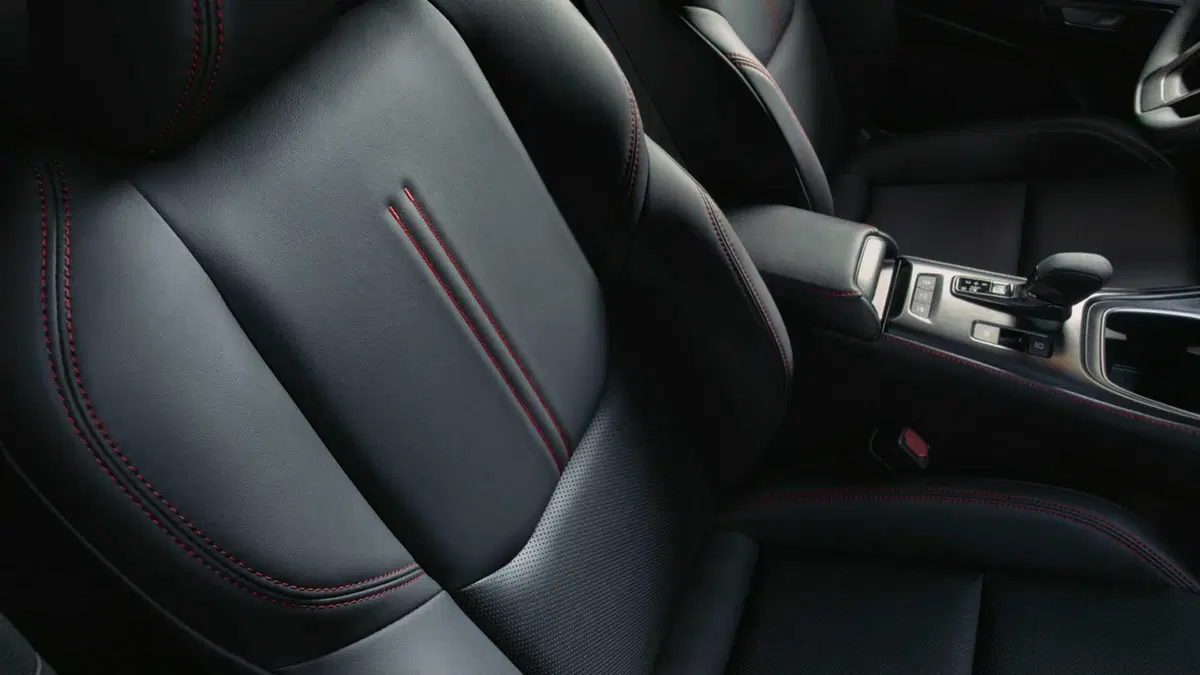 Lexus LBX (17)