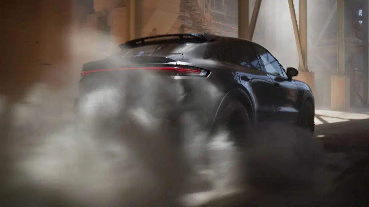 Porsche Cayenne: ora ha 739 Cv ed è il più potente di sempre (5)