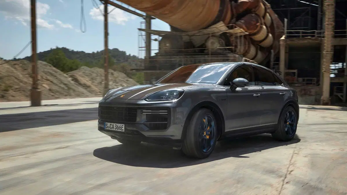 Porsche Cayenne: ora ha 739 Cv ed è il più potente di sempre (7)