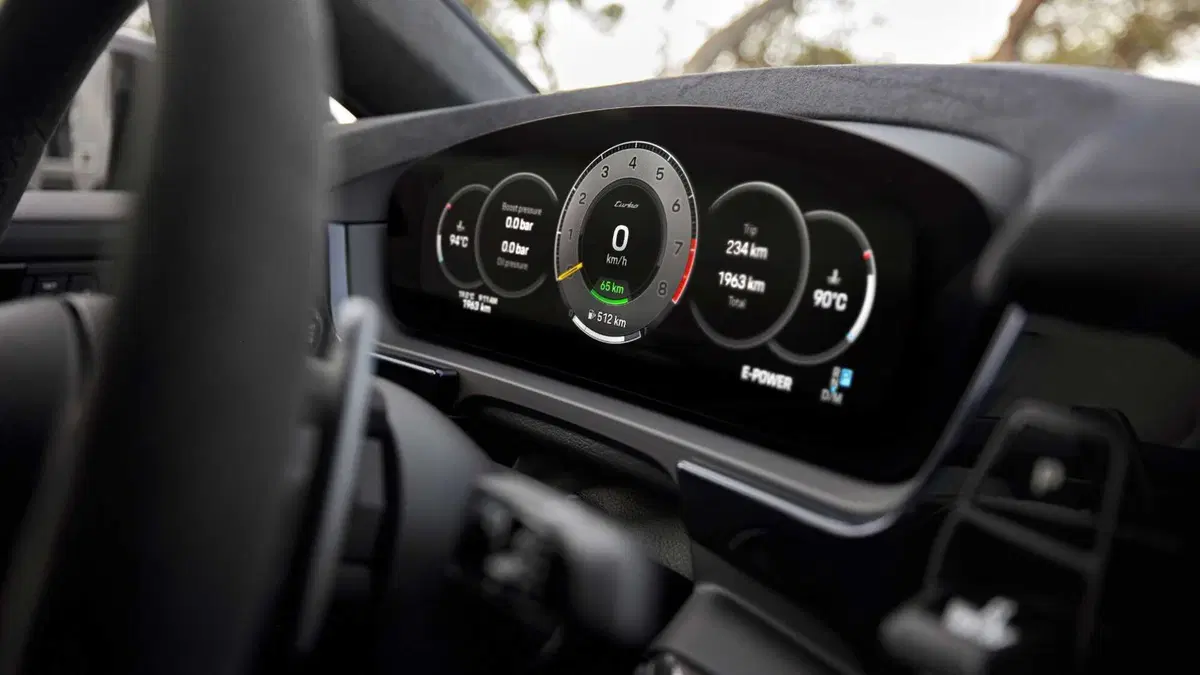 Porsche Cayenne: ora ha 739 Cv ed è il più potente di sempre (10)