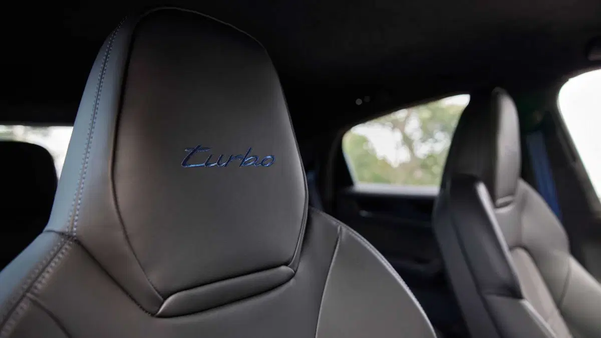 Porsche Cayenne: ora ha 739 Cv ed è il più potente di sempre (11)