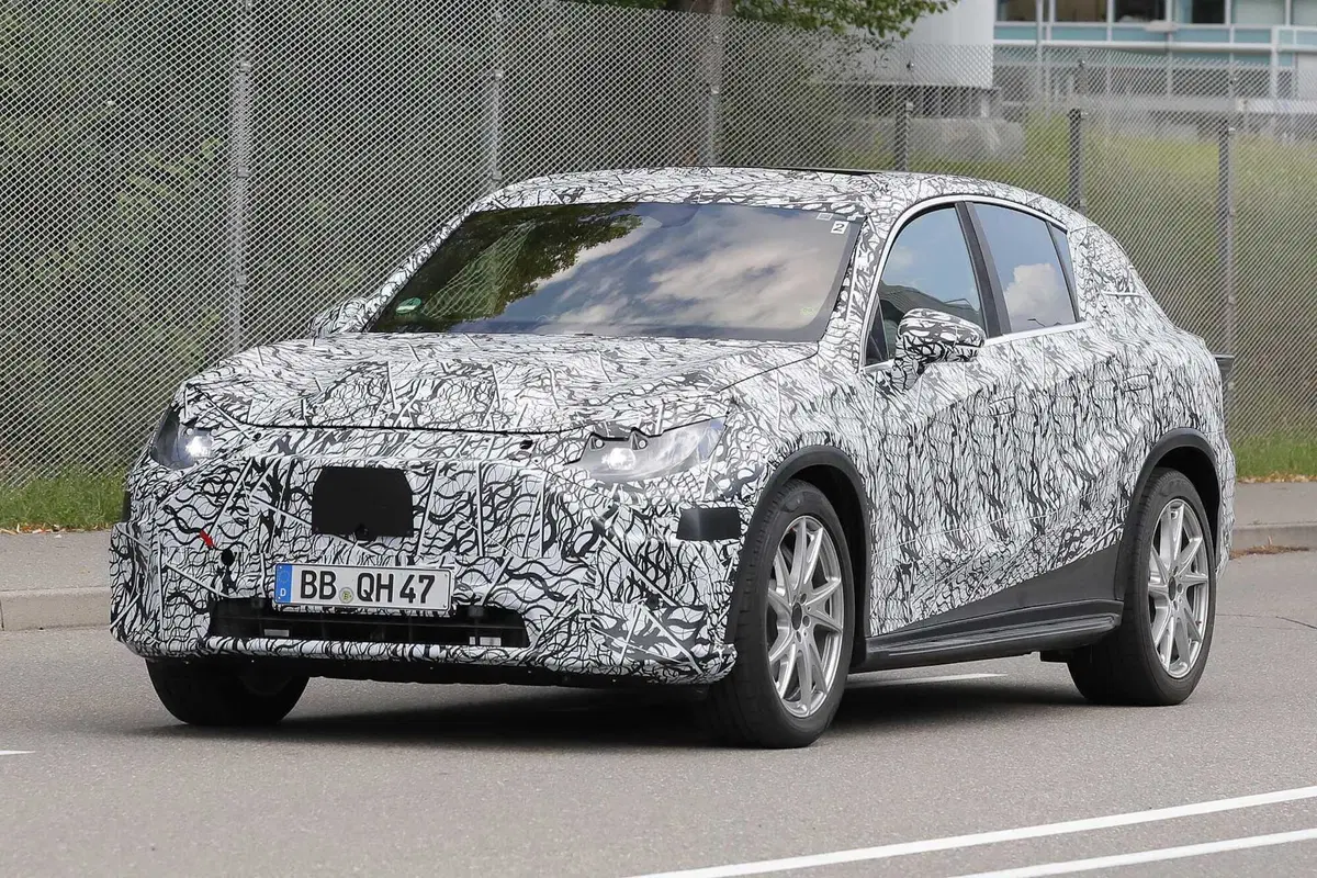 Mercedes EQC, la seconda generazione avrà 1.000 km di autonomia [Foto Spia] (2)