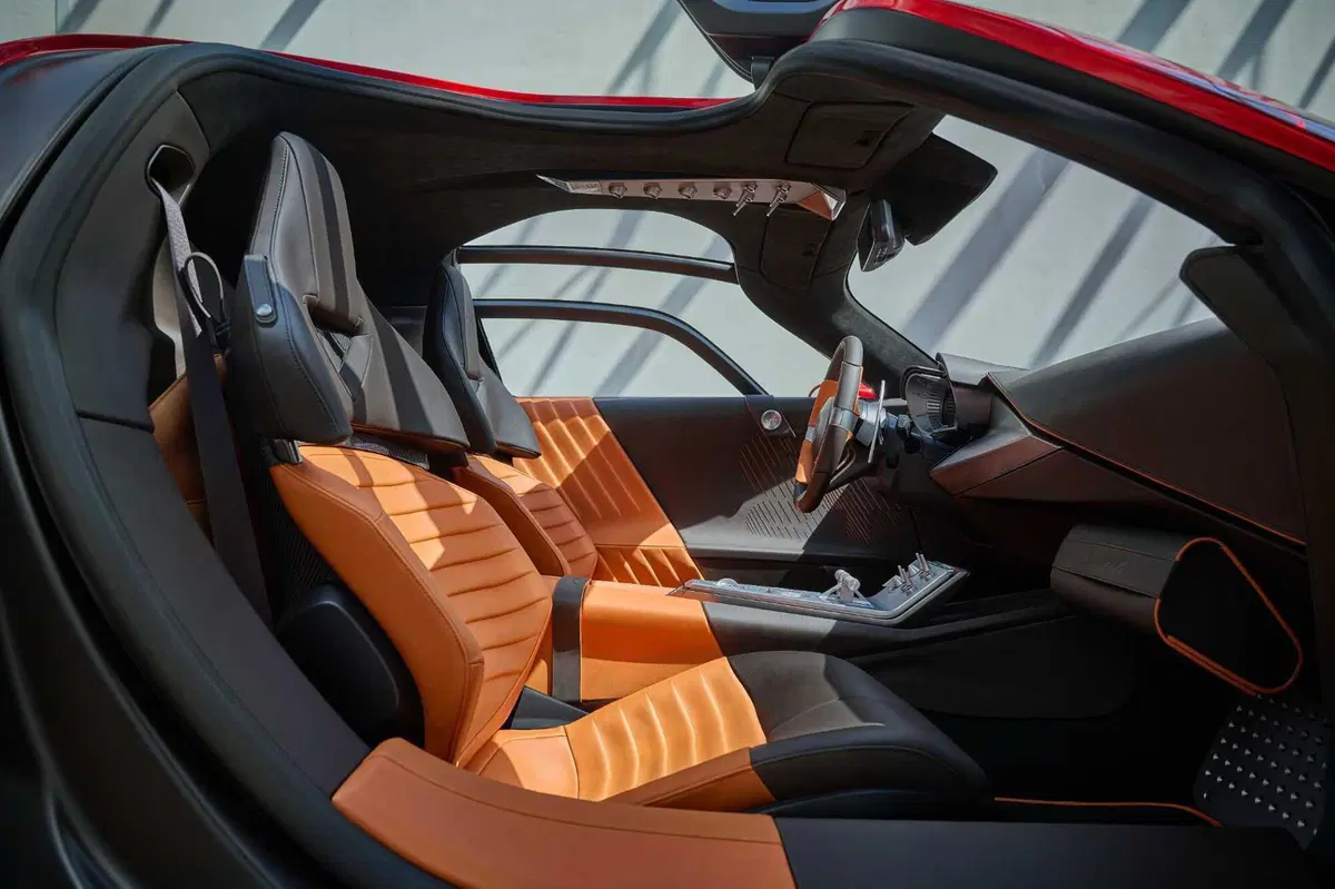 Alfa Romeo 33 Stradale: un fisico bestiale e il coraggio di sognare (41)