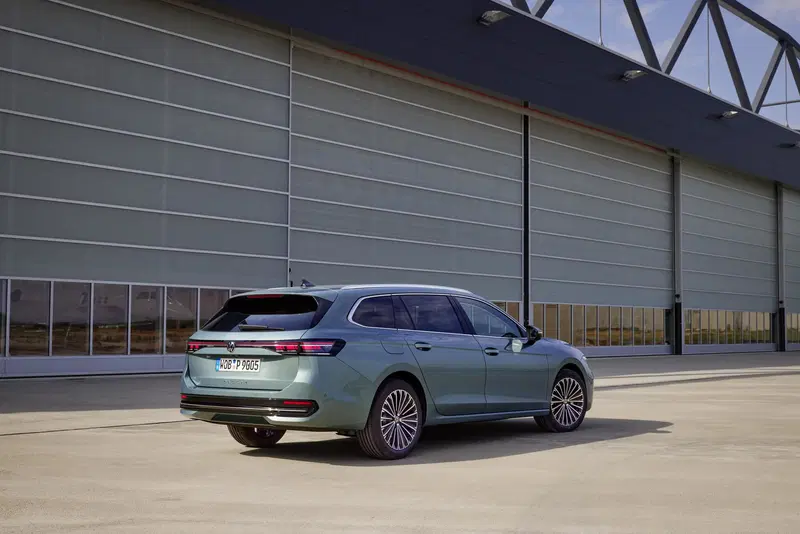 Posteriore Volkswagen Passat 2024