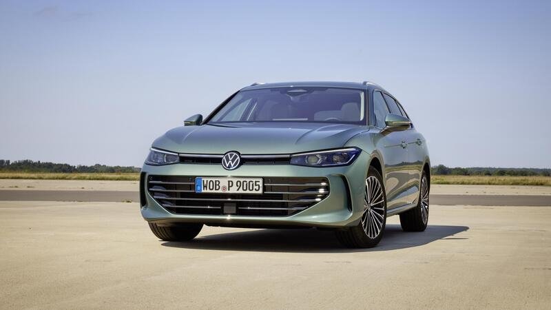 Nuova Volkswagen Passat 2024: sar&agrave; l&#039;ultima generazione [VIDEO]