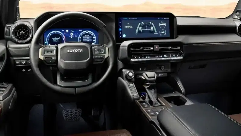 Gli interni della nuova Toyota Land Cruiser