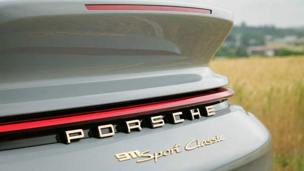 Porsche 911 Coupé Sport Classic (8)